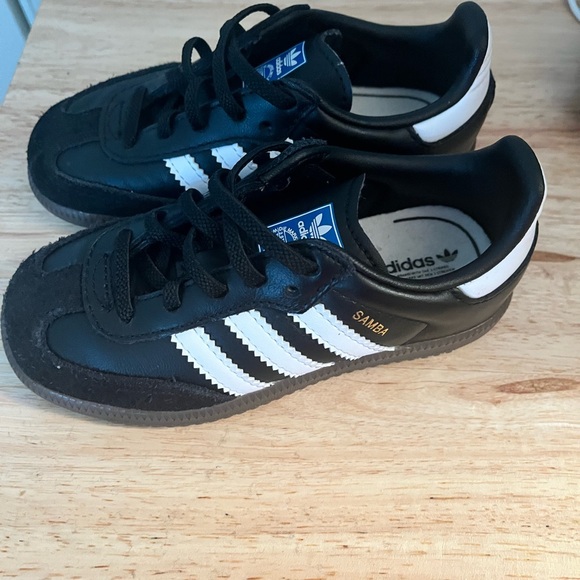 Adidas Samba Black Leather Sneakers with White Stripes - Picture 1 of 4